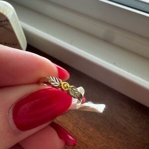 Elegant Black Hills Gold Leaf Ring